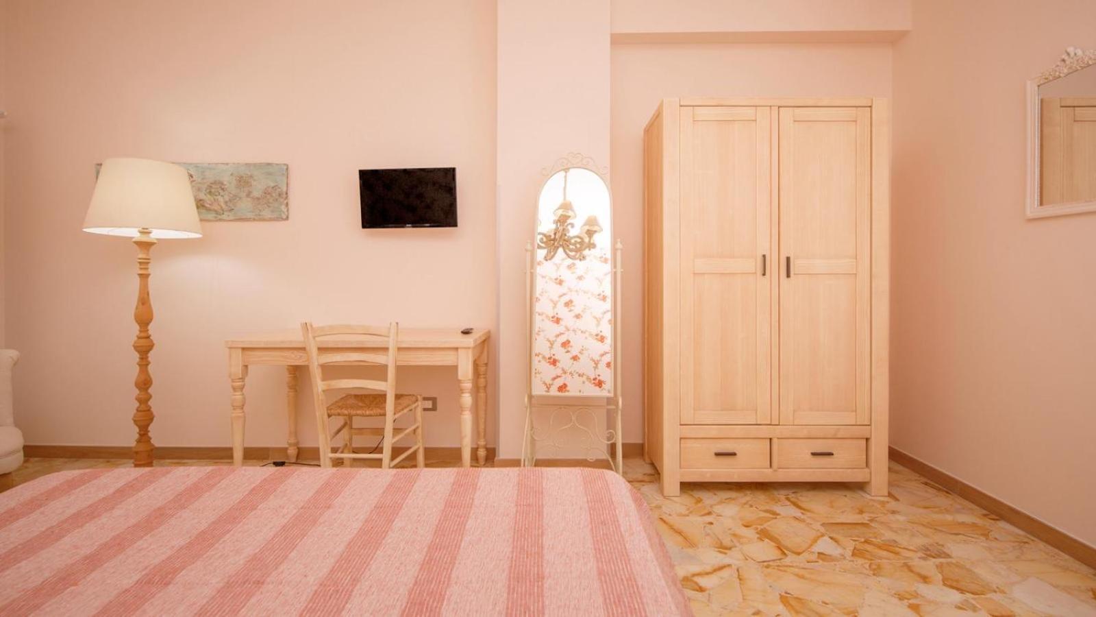 Rooms 66 カンポバッソ エクステリア 写真